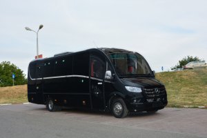 29 seater minibus